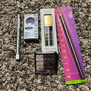 NWT 5 makeup items